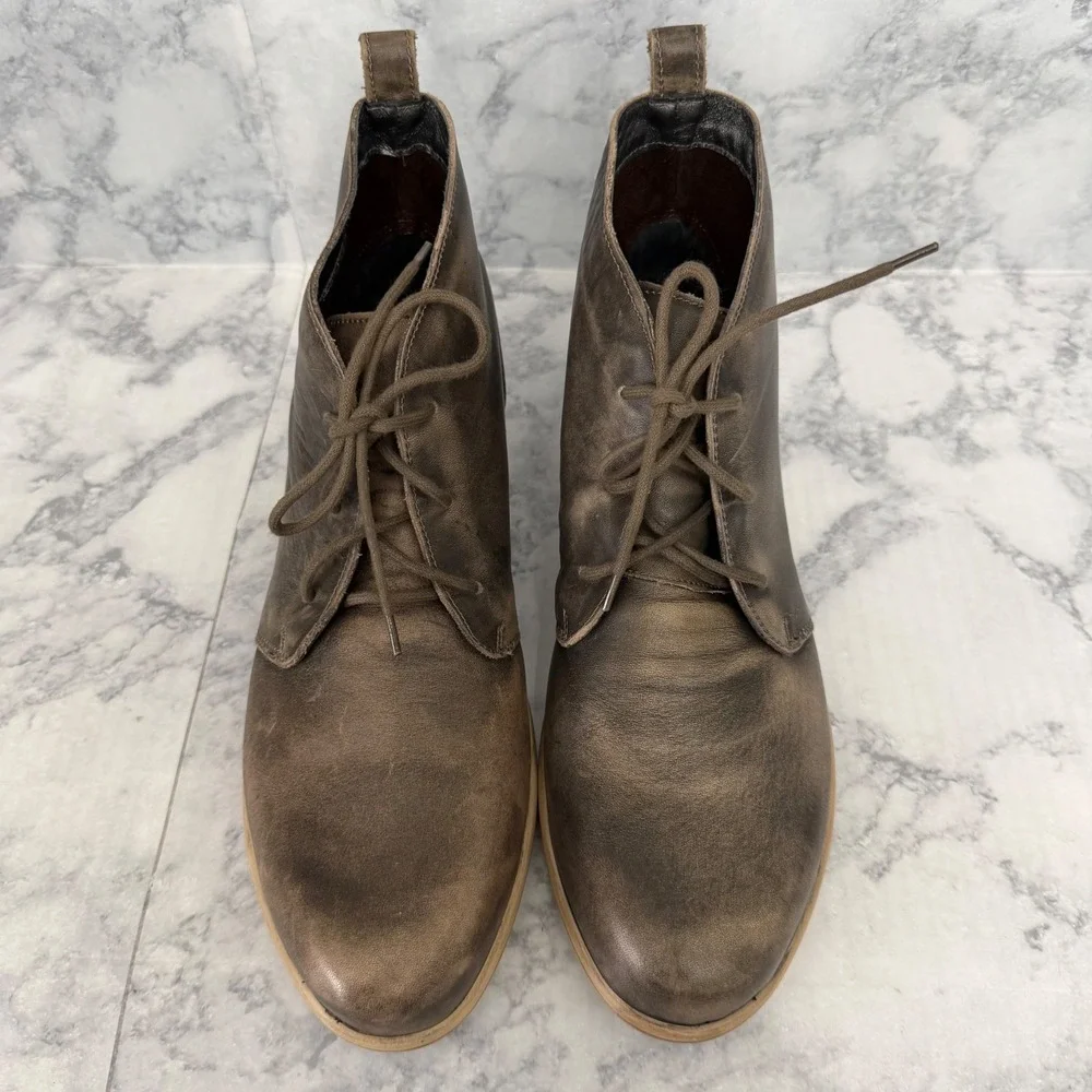 Naot chukka boots
